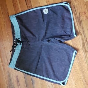 VISSLA Men's Board Short